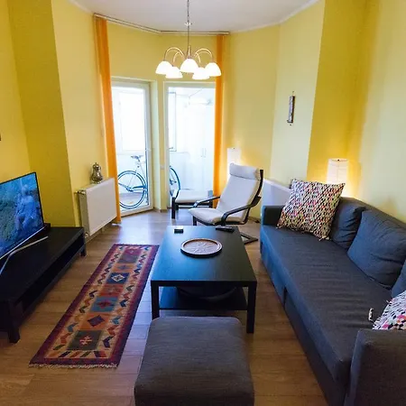 Rooftop Terrace Appartement Boekarest